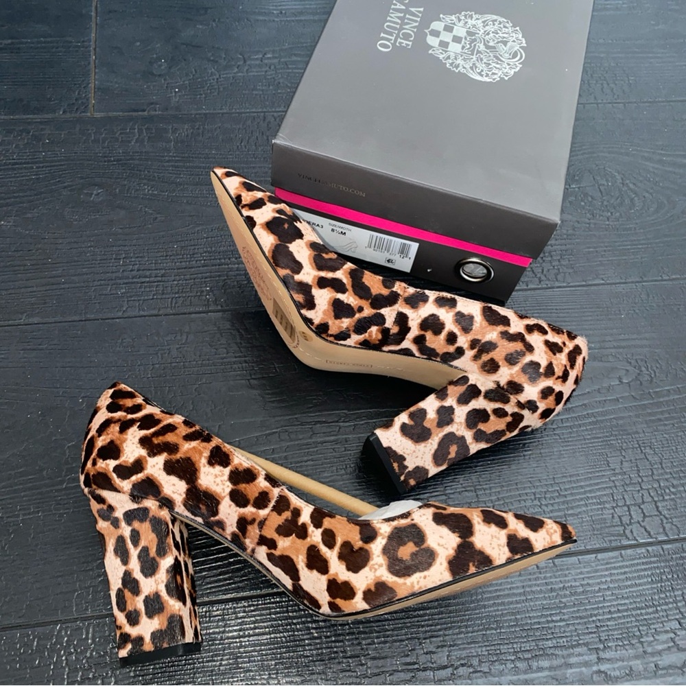 Vince Camuto Haircalf Block Heel Pumps Sz 8.5M Candera Animal Leopard Print New - Picture 7 of 16